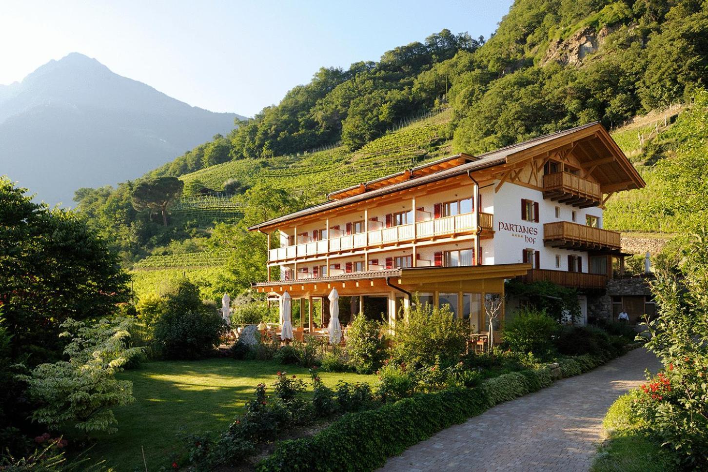 Hotel Garni Partaneshof Merano Esterno foto